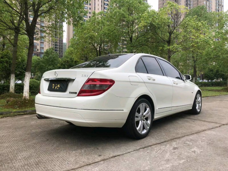 宜春11年奔驰C5