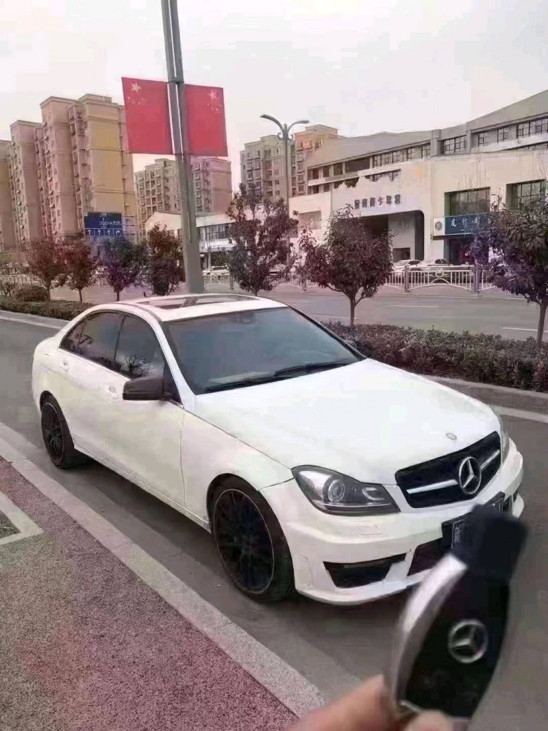 北京13年奔驰C3