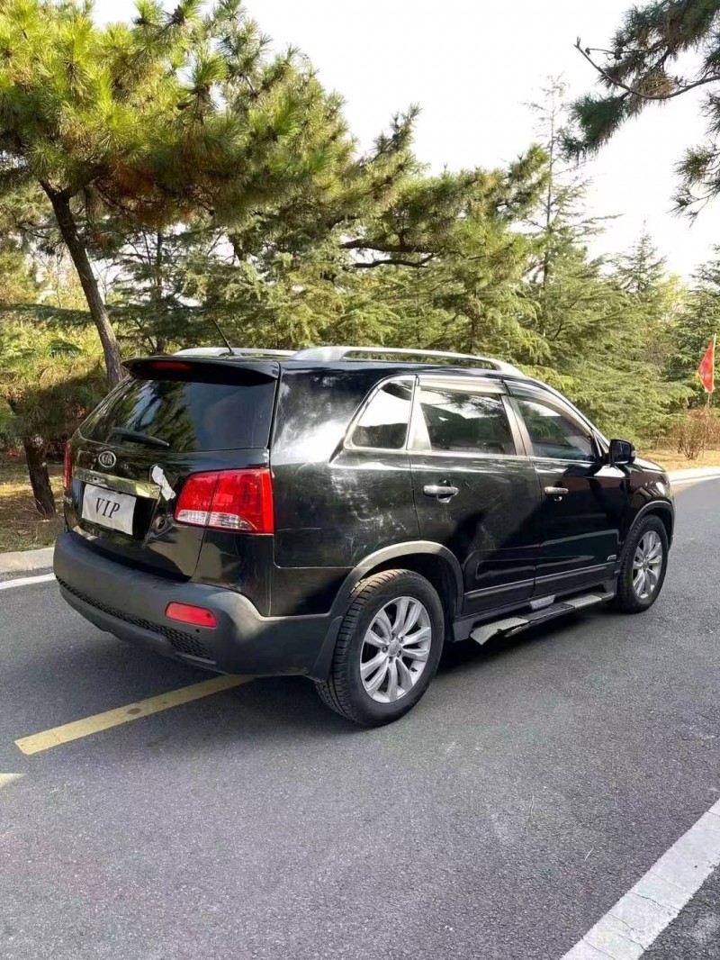 青岛12年起亚索兰托2