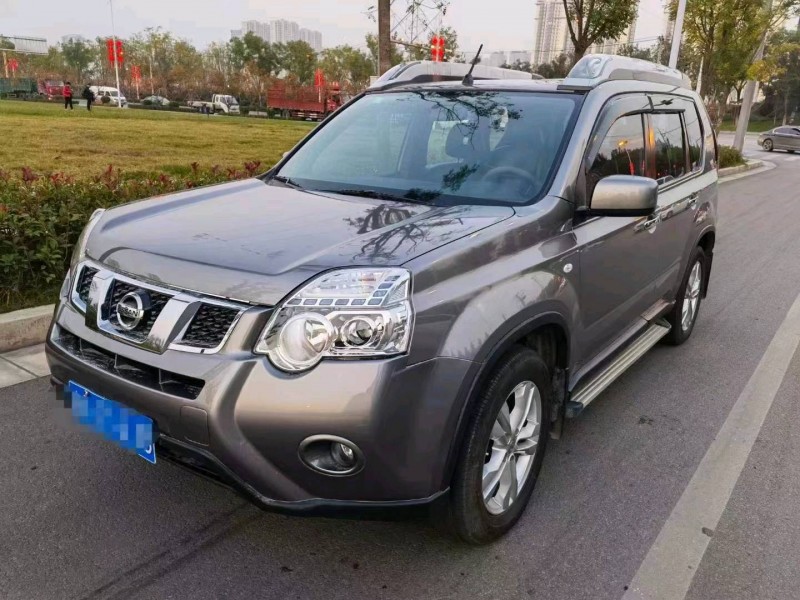 渭南14年日產奇駿3