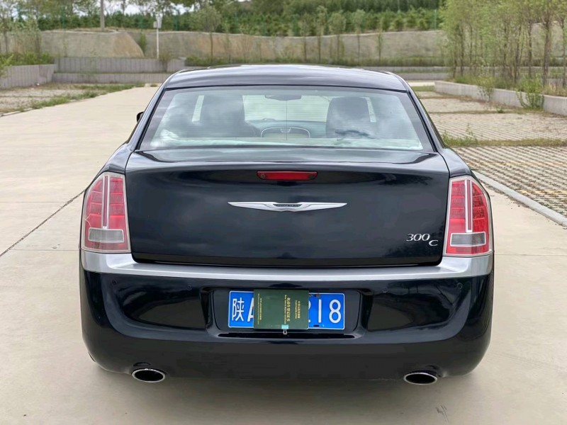 石家庄13年克莱斯勒300C9