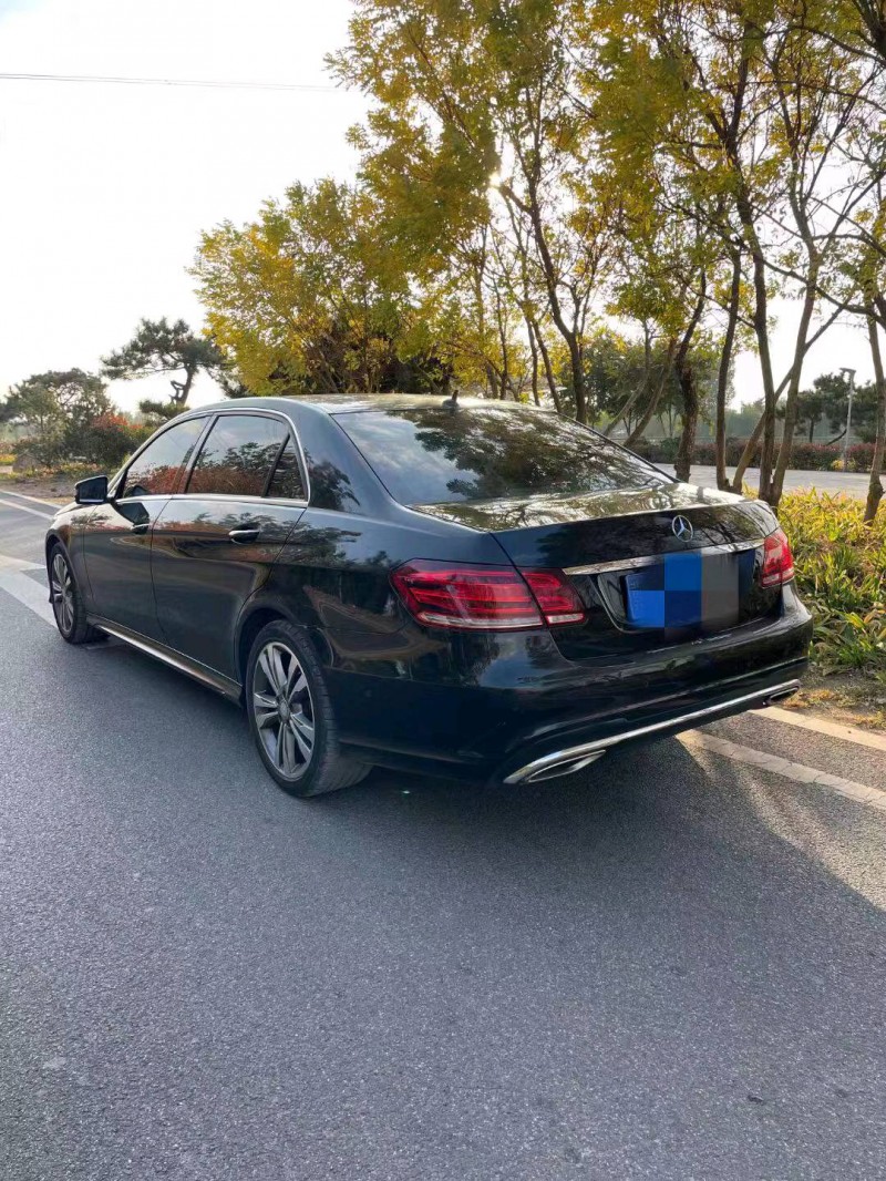青岛15年奔驰E8