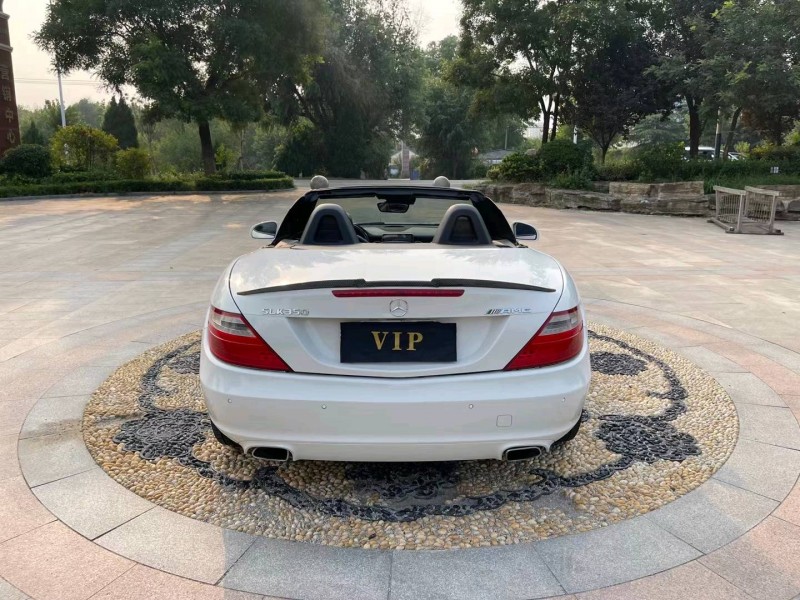 青岛13年奔驰SLK9