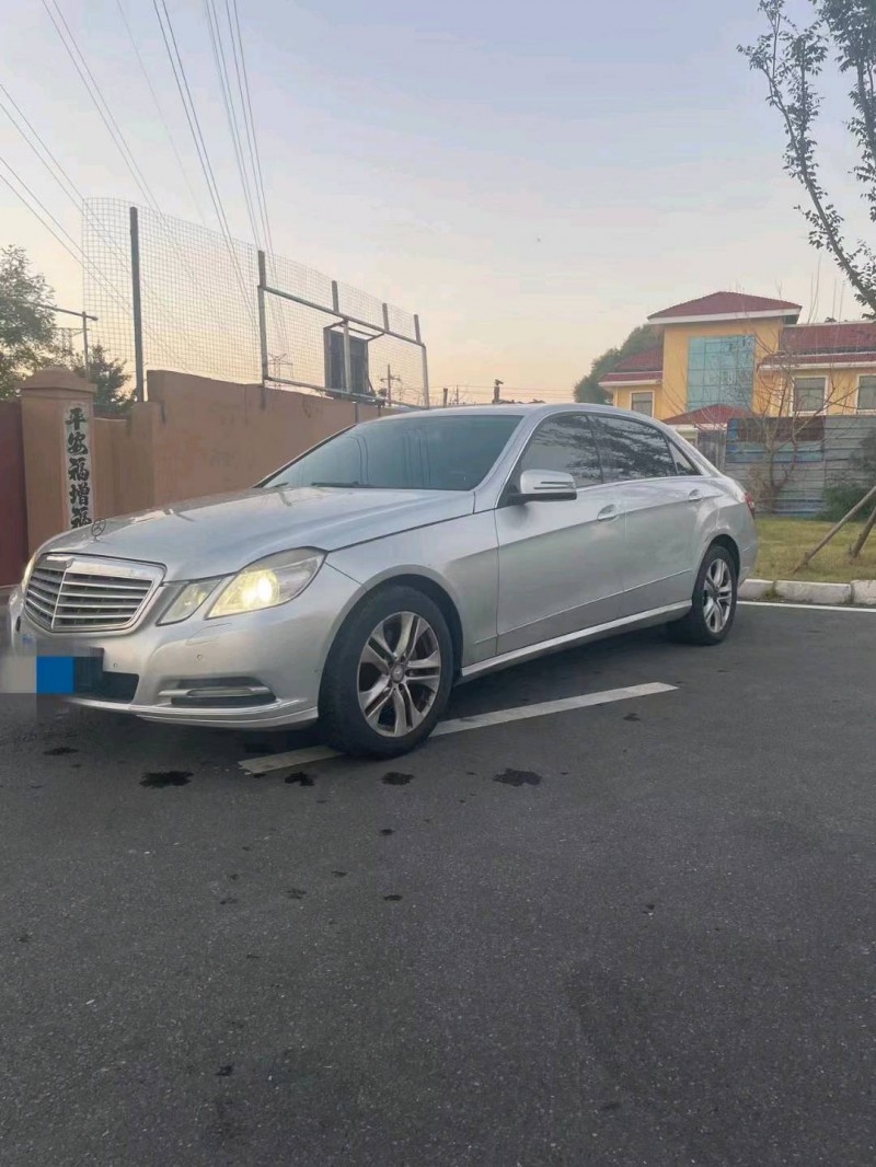 青岛13年奔驰E7