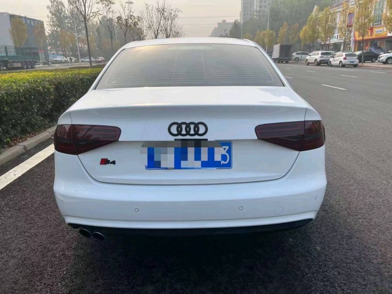 枣庄16年奥迪A4L6