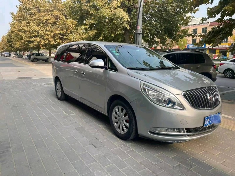 保定12年别克GL88