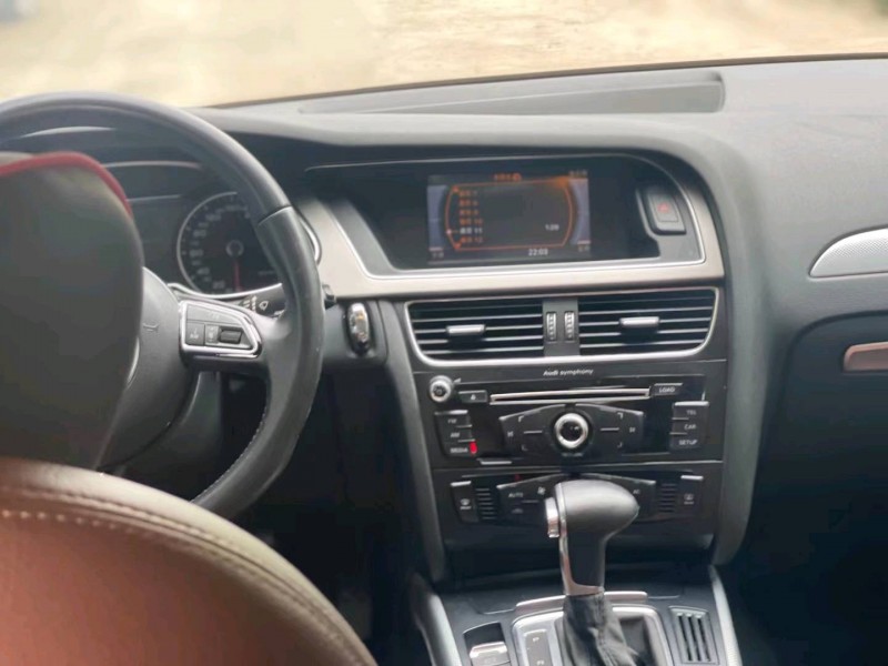 北京14年奥迪A4L5