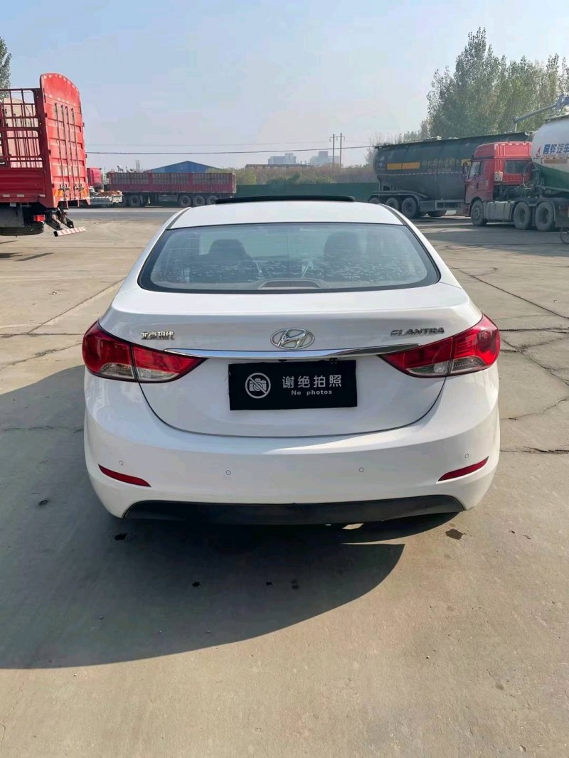 保定15年现代朗动9