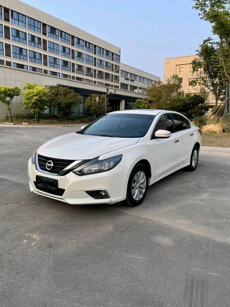 宿遷18年日產天籟2