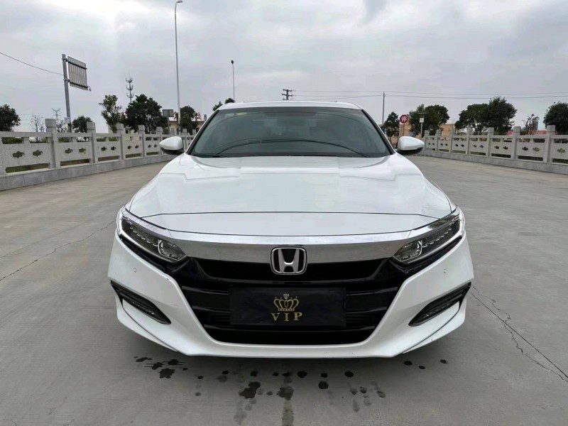 枣庄21年本田雅阁1