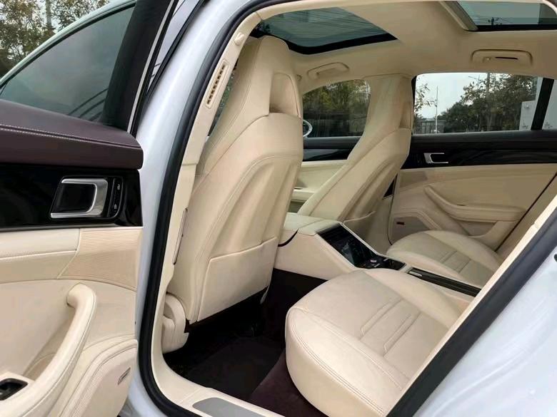 盐城19年保时捷帕拉梅拉5