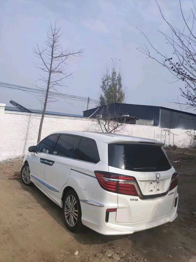 东营16年本田艾力绅3