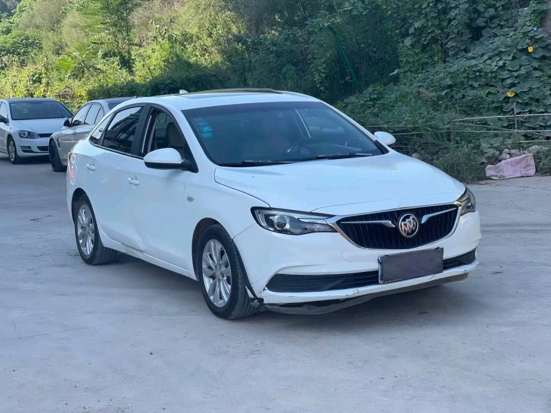 北京18年别克英朗7