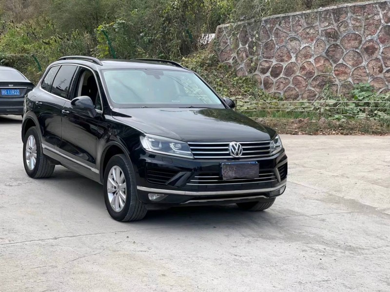 北京16年大众途锐1