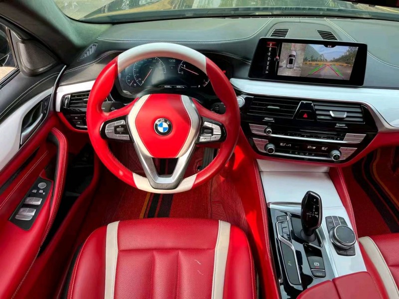 北京19年宝马5系3