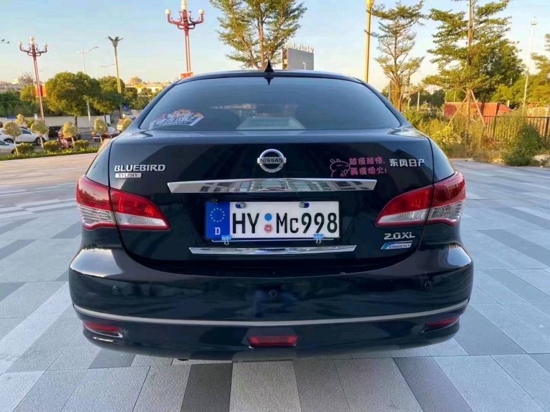 珠海12年日產軒逸7
