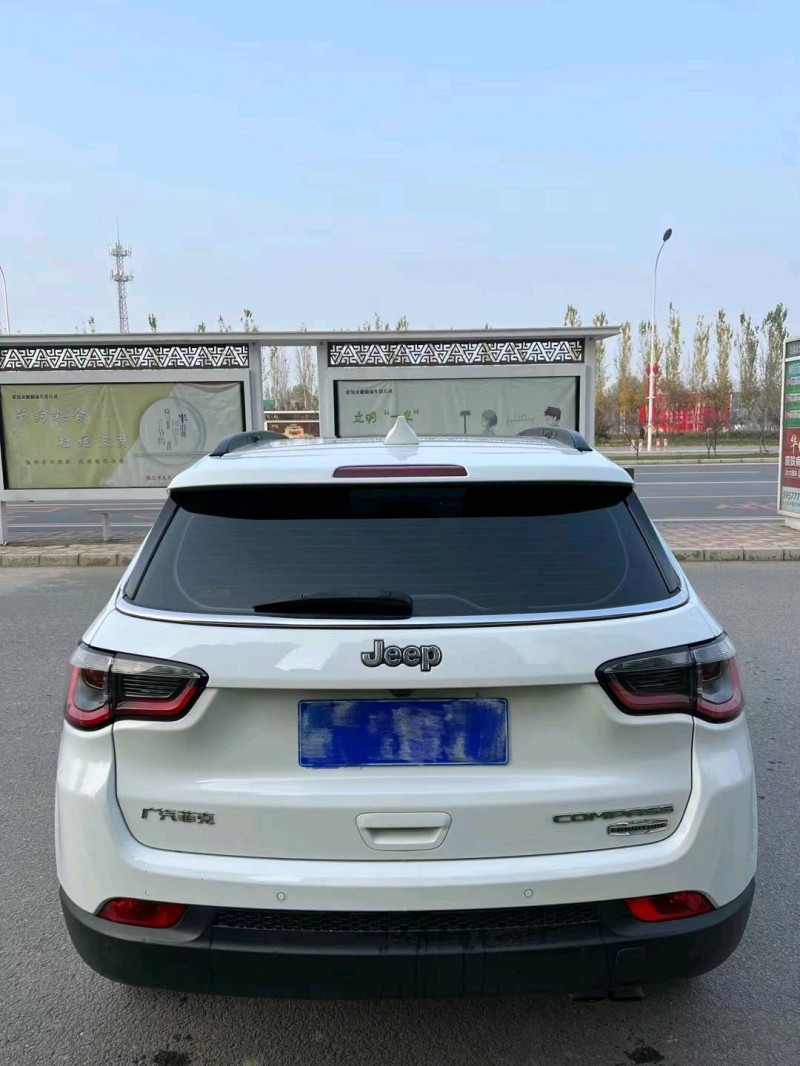 保定18年Jeep指南者9