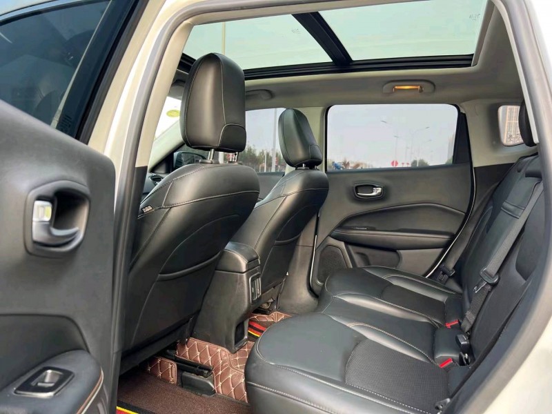 保定18年Jeep指南者7