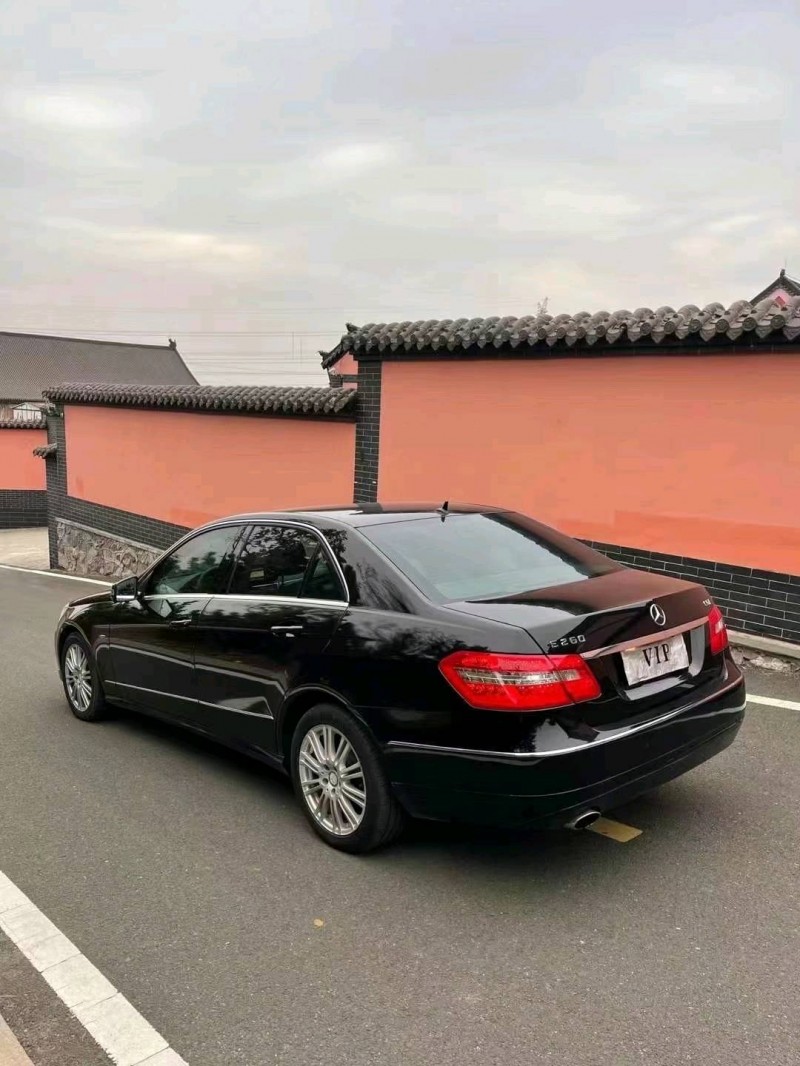 青岛10年奔驰E3