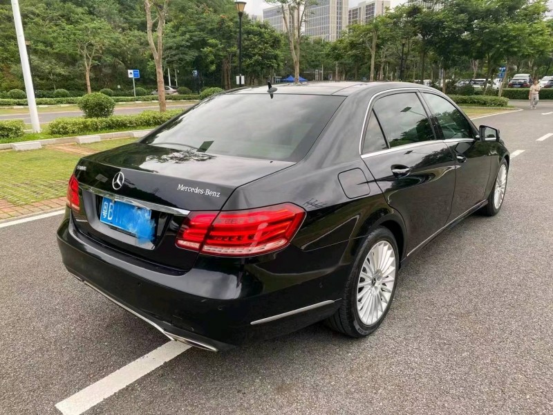 广州14年奔驰E8