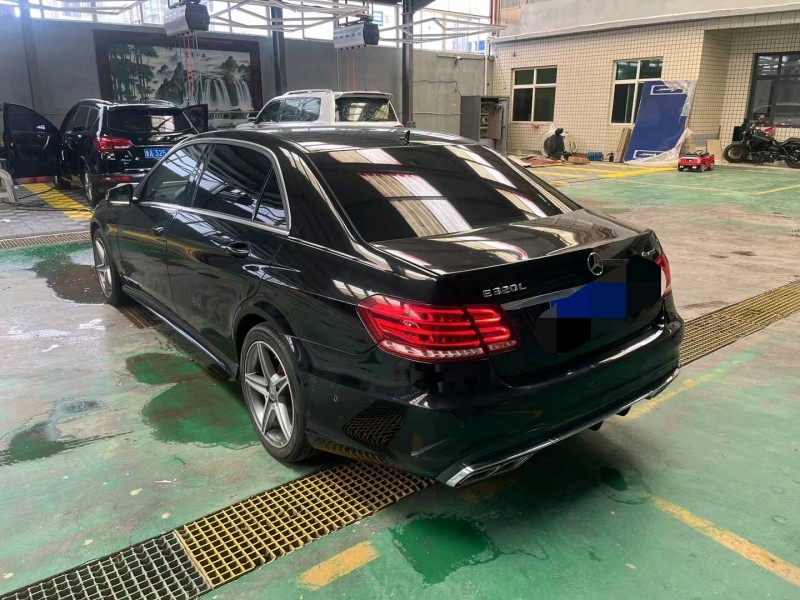 保定14年奔驰E8