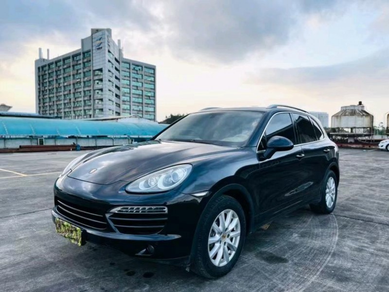 东莞11年保时捷卡宴3