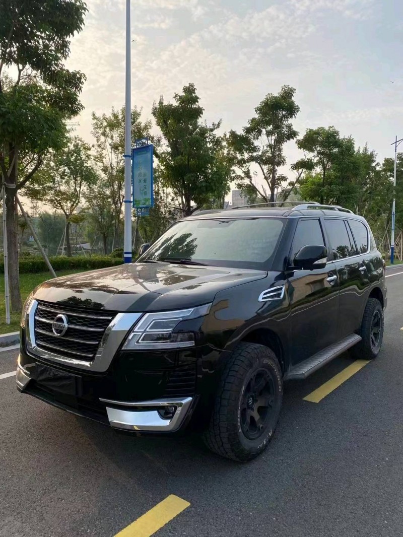 徐州19年日产途乐2