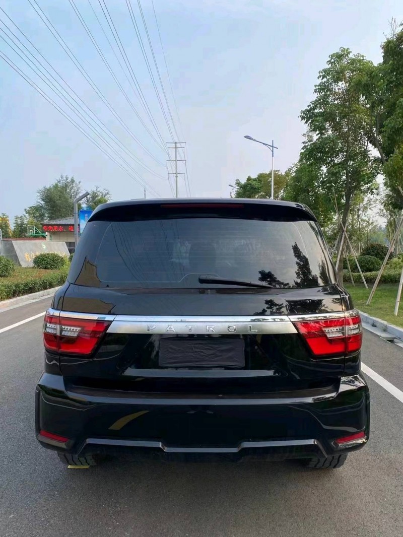 徐州19年日产途乐9