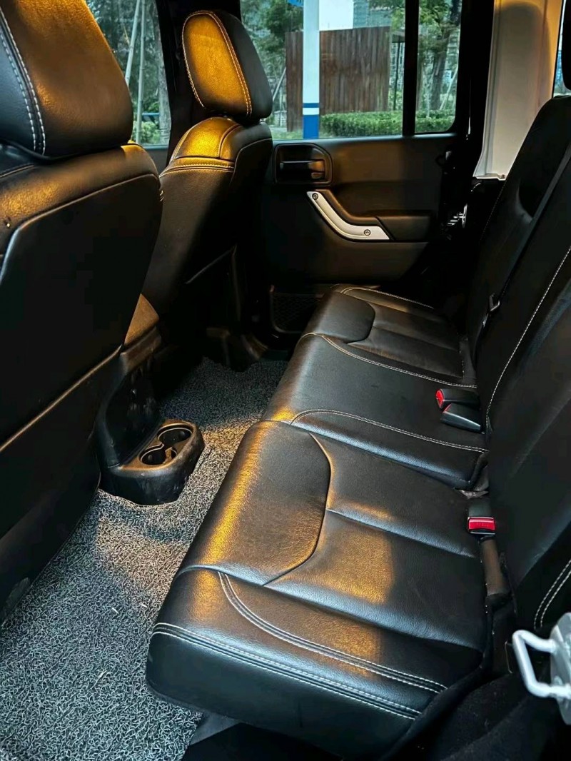 徐州18年Jeep牧马人4