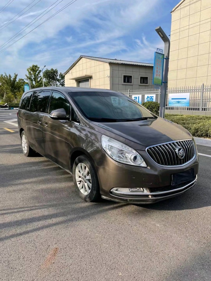 徐州16年别克GL87