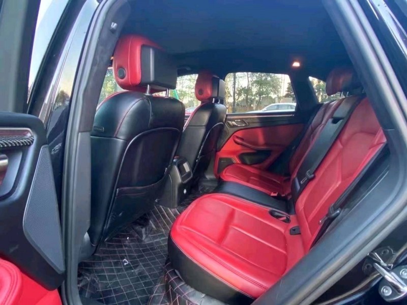珠海15年保時捷Macan7
