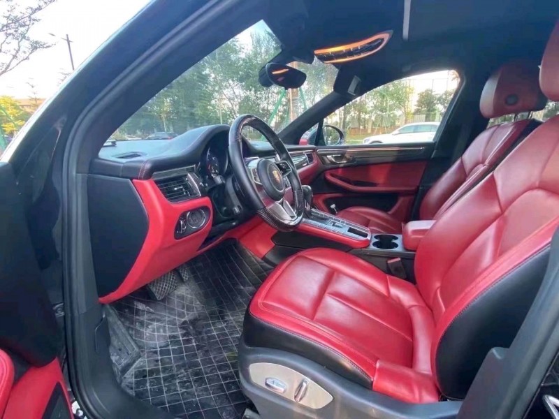 珠海15年保時捷Macan9