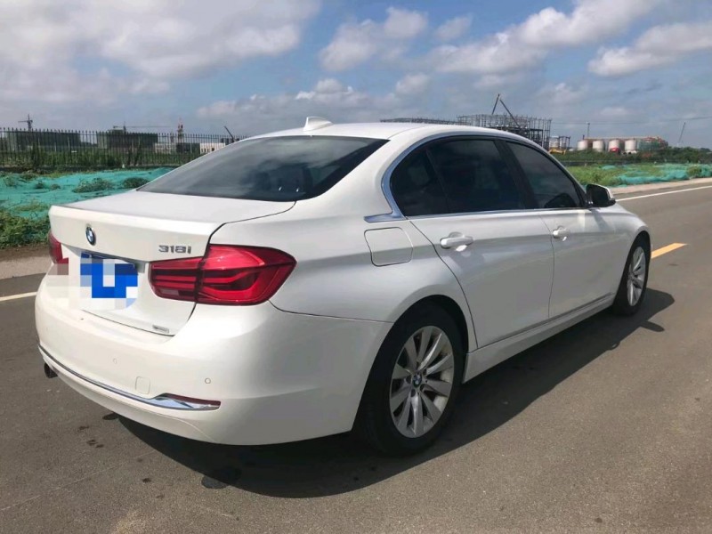 潍坊17年宝马3系2