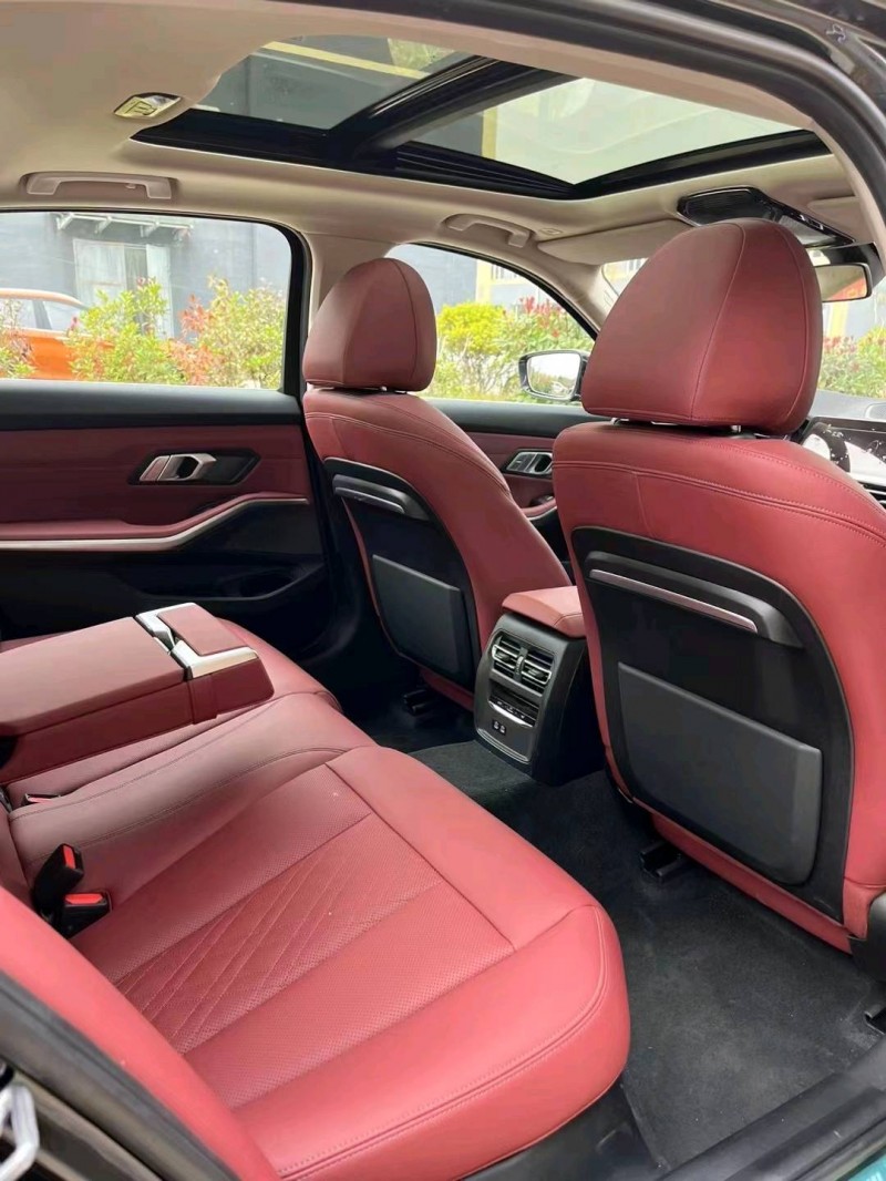 徐州22年宝马3系6