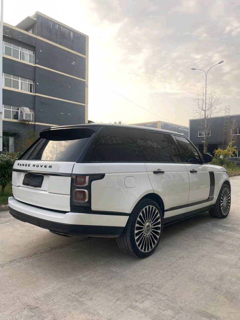 徐州18年路虎揽胜行政4