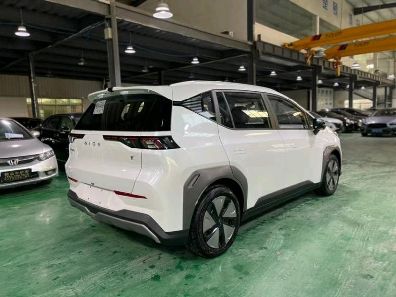 东莞22年传祺埃安Y3