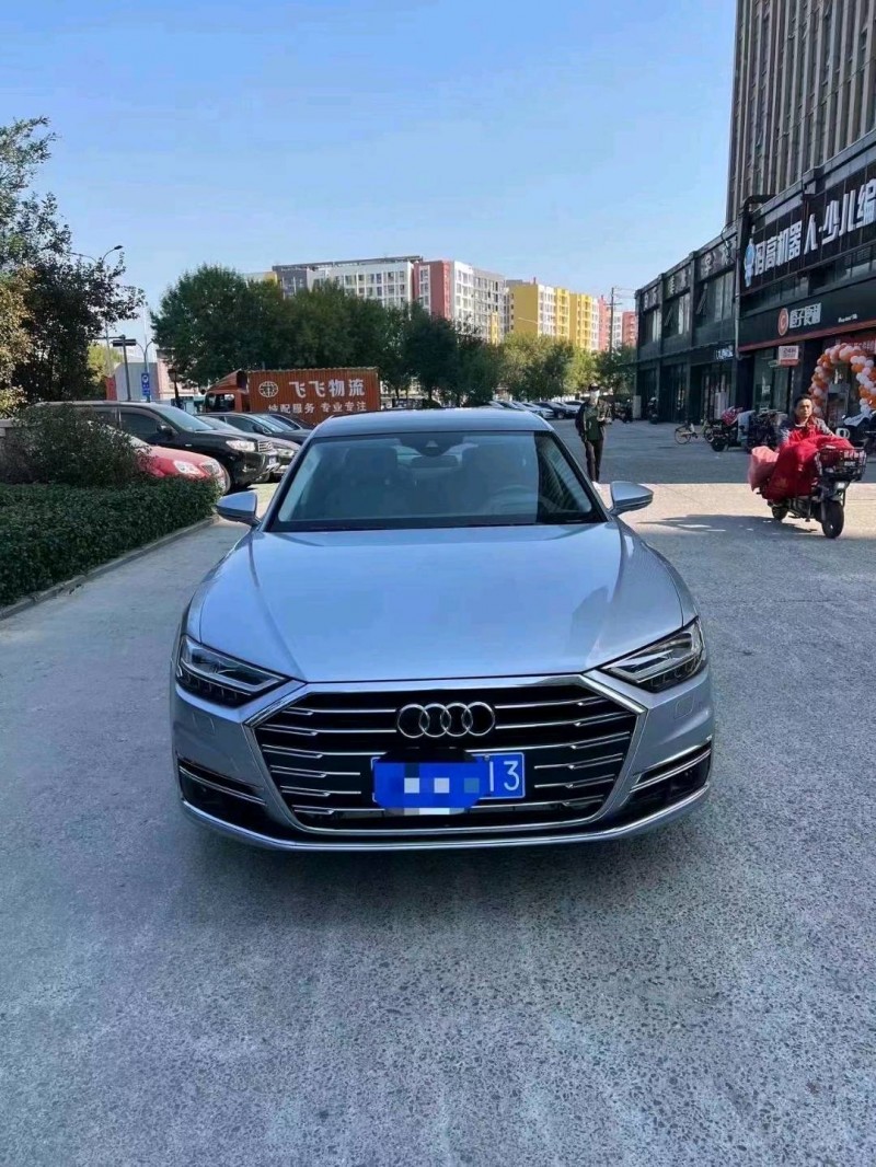 枣庄19年奥迪A8L1