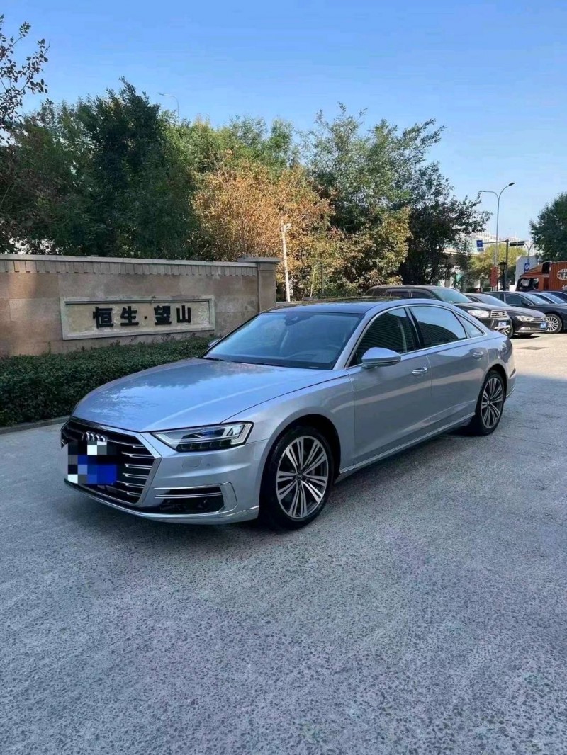 枣庄19年奥迪A8L2