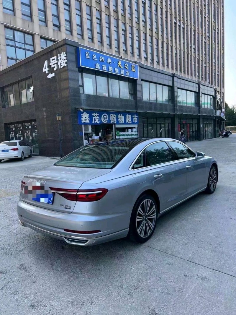 枣庄19年奥迪A8L4