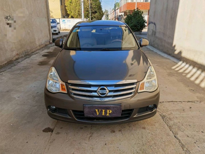 蚌埠13年日产轩逸1