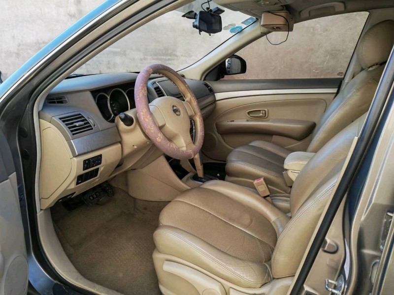 蚌埠13年日产轩逸5