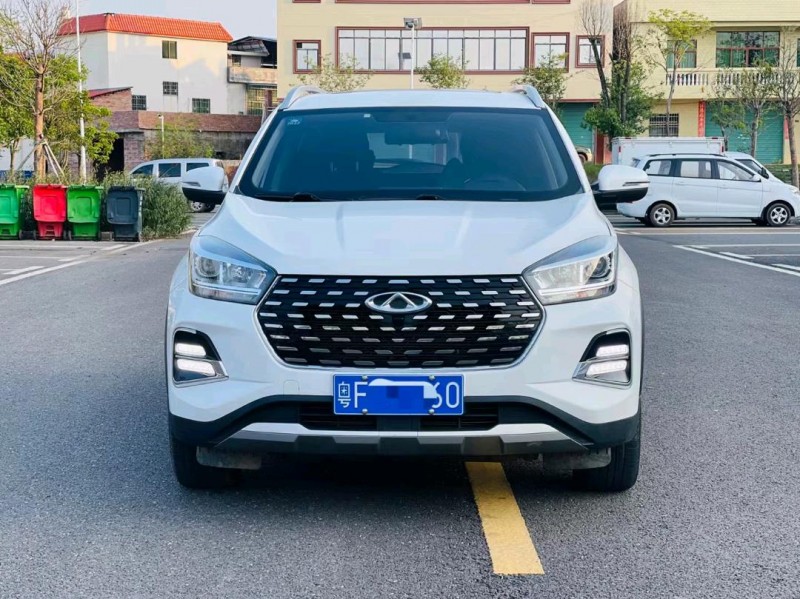 东莞20年奇瑞瑞虎5x1