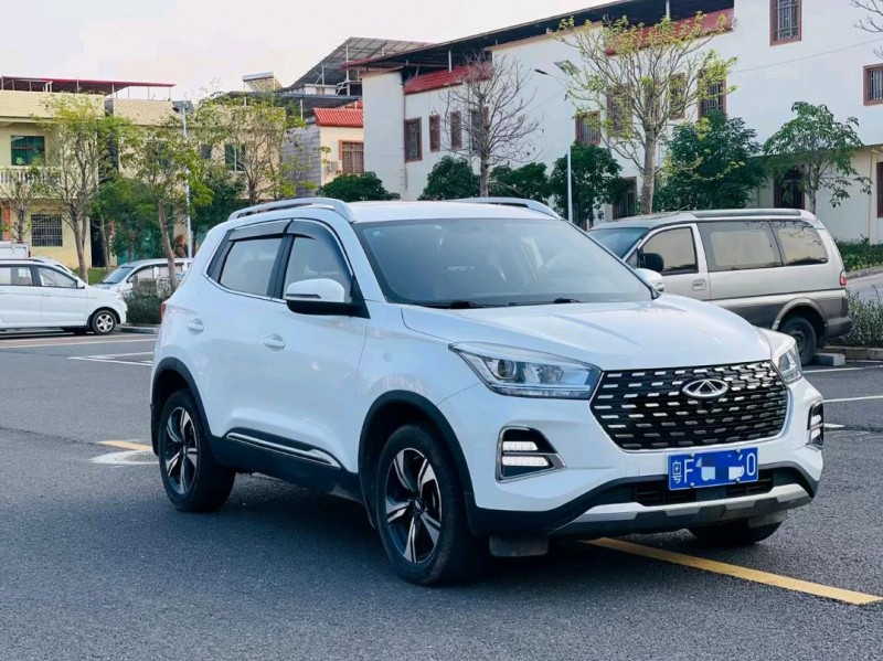 东莞20年奇瑞瑞虎5x3