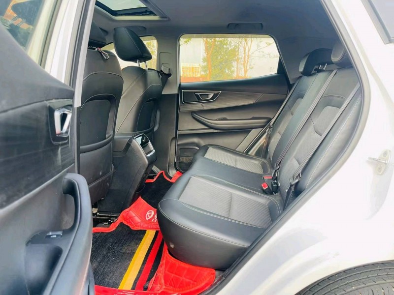 东莞20年奇瑞瑞虎5x4