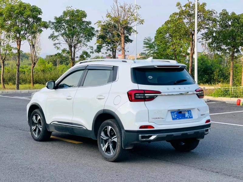 东莞20年奇瑞瑞虎5x7