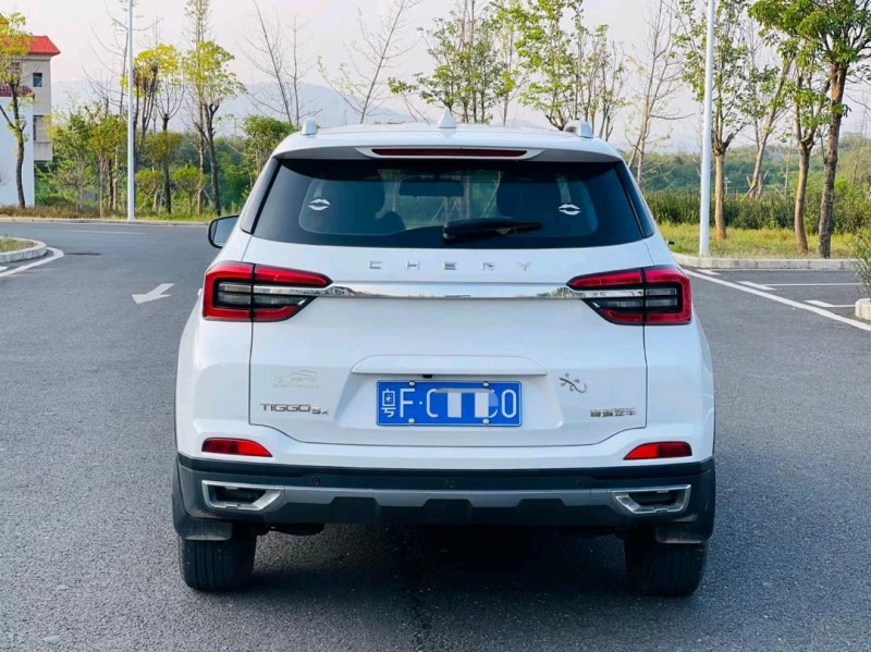 东莞20年奇瑞瑞虎5x9