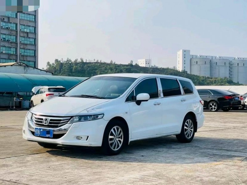 东莞13年本田奥德赛2