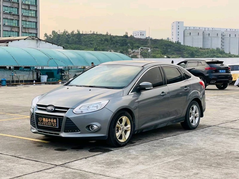 广州12年福特福克斯3