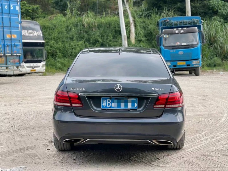 广州13年奔驰E7