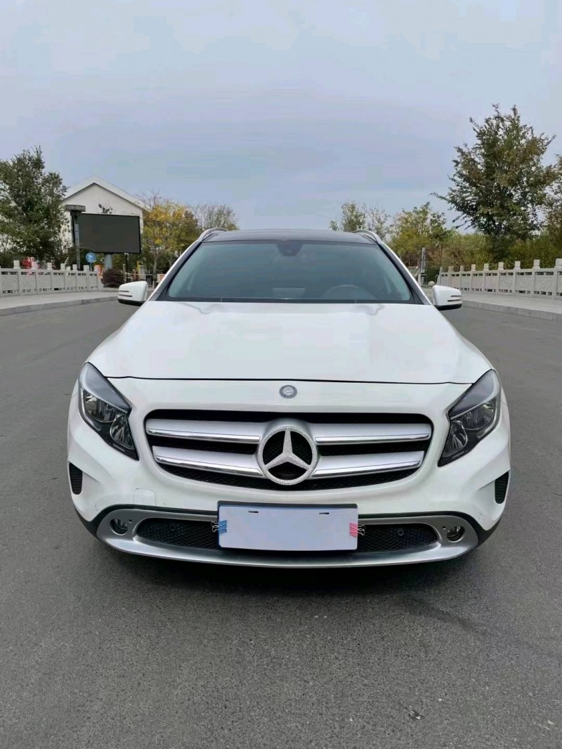 徐州16年奔驰GLA1